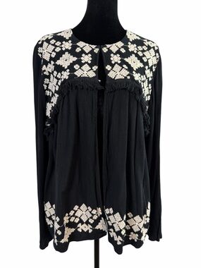 Massimo Black & White Embroidered Open Front Cardigan Size L Boho Hippie Style